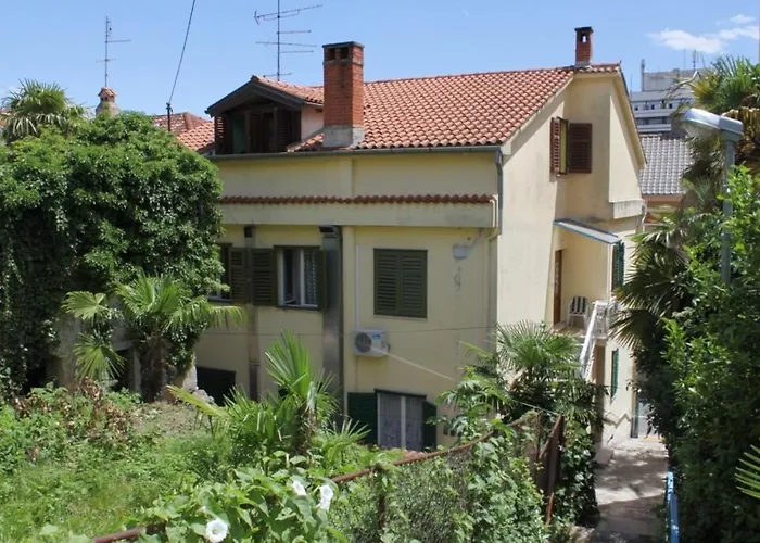 Daire By The Sea - 10411